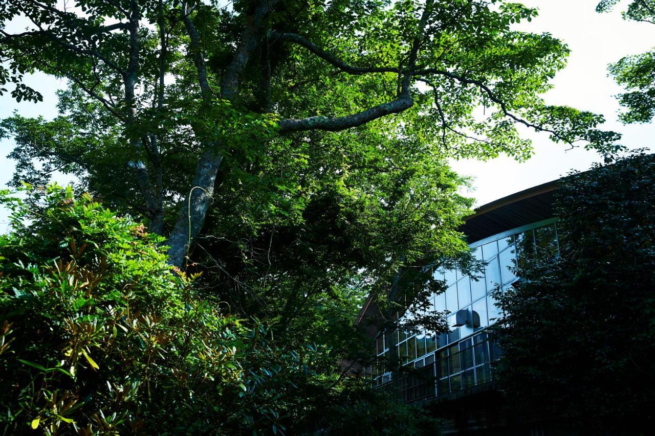 Retreat Foere Hotel