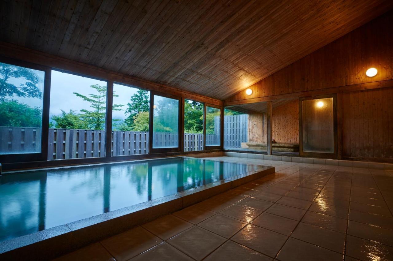 Retreat Foere Hotel 4*